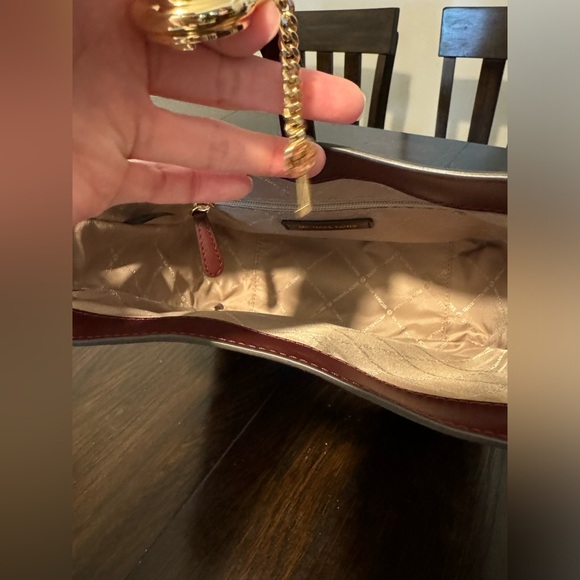 Michael Kors Lyra Small Women Leather Bucket Shoulder Bag (ox blood) - Picture 7 of 7